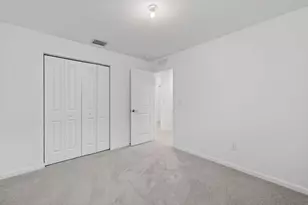 748 Carlyle Wy, Fort Pierce, FL 34947 - Photo 24