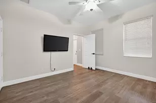 273 E Bay Cedar Cir, Jupiter, FL 33458 - Photo 22