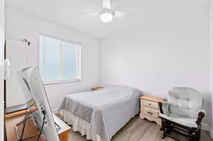 9790 Scribner Ln, Wellington, FL 33414 - Photo 14