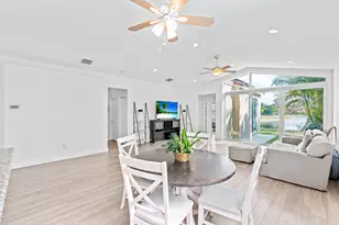 9790 Scribner Ln, Wellington, FL 33414 - Photo 6