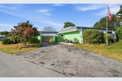 4610 King Palm Drive, Tamarac, FL 33319 - Photo 4