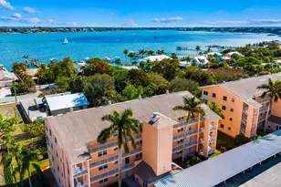 2950 SE Ocean Blvd, Stuart, FL 34996 - Photo 40