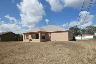 510 SW Sea Holly Ter Terrace, Port Saint Lucie, FL 34984 - Photo 2