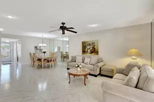104 Plymouth M, West Palm Beach, FL 33417 - Photo 10