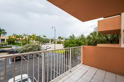 2200 E Hallandale Beach Boulevard #202, Hallandale Beach, FL 33009 - Photo 10