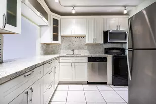 2200 E Hallandale Beach Blvd, Hallandale Beach, FL 33009 - Photo 14