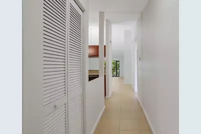 470 Hardwood Place, Boca Raton, FL 33431 - Photo 4