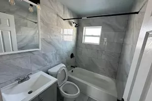 713 N 23rd St, Fort Pierce, FL 34950 - Photo 4