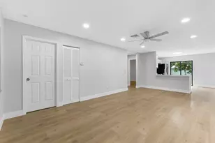 2240 86th Dr, Vero Beach, FL 32966 - Photo 10