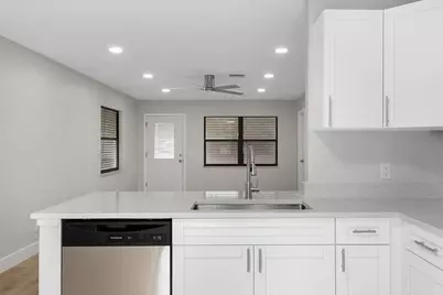 2240 86th Drive, Vero Beach, FL 32966 - Photo 4