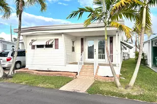 1401 S 33 Rd, Hollywood, FL 33021 - Photo 1