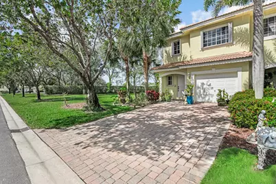 845 Imperial Lake Road, West Palm Beach, FL 33413 - Photo 2