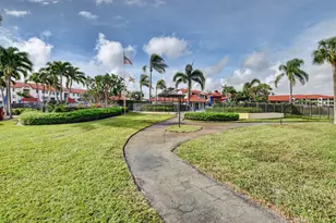 7030 Half Moon Cir, Hypoluxo, FL 33462 - Photo 68