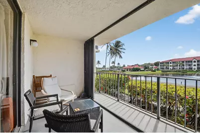 7030 Half Moon Circle #117, Hypoluxo, FL 33462 - Photo 2