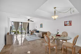 7030 Half Moon Cir, Hypoluxo, FL 33462 - Photo 16