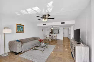 7030 Half Moon Cir, Hypoluxo, FL 33462 - Photo 18