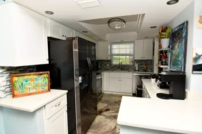 1280 Surf Road #102, Riviera Beach, FL 33404 - Photo 4