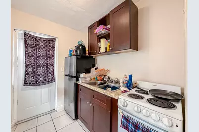 318 N Lakeside Court, West Palm Beach, FL 33407 - Photo 16