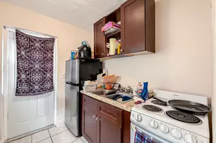 318 N Lakeside Ct, West Palm Beach, FL 33407 - Photo 16