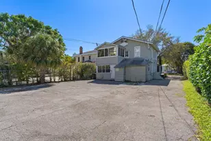 315 11th St, West Palm Beach, FL 33401 - Photo 6