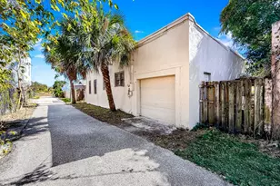 619 30th St, West Palm Beach, FL 33407 - Photo 54