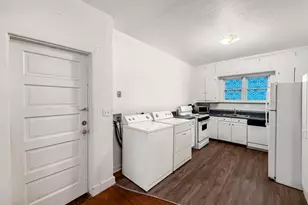 619 30th St, West Palm Beach, FL 33407 - Photo 42