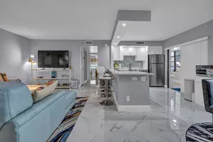 162 Capri D, Delray Beach, FL 33484 - Photo 2