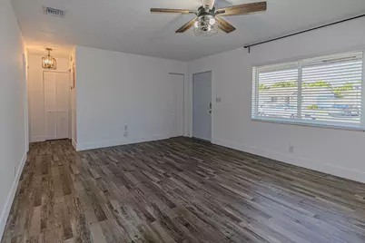 7808 SW 7th Court, North Lauderdale, FL 33068 - Photo 4