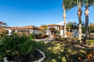 5059 SW Hammock Creek Dr, Palm City, FL 34990 - Photo 4