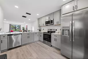 12950 Dartford Trail, Wellington, FL 33414 - Photo 4