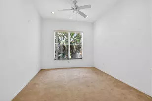 2431 Westmont Dr, Royal Palm Beach, FL 33411 - Photo 32