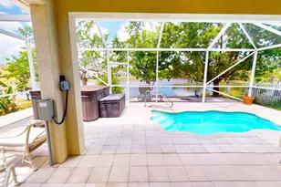 2323 NW Padova St, Port Saint Lucie, FL 34986 - Photo 32