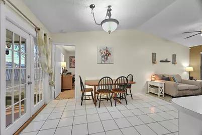 626 SW Cynthia Street, Port Saint Lucie, FL 34983 - Photo 8