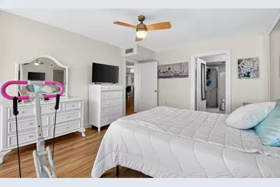 2701 Village Boulevard #303, West Palm Beach, FL 33409 - Photo 18