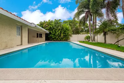 330 NE 26th Street, Boca Raton, FL 33431 - Photo 6