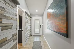 1091 SW 30th St, Palm City, FL 34990 - Photo 4