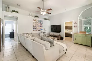 409 Woodview Cir, Palm Beach Gardens, FL 33418 - Photo 24