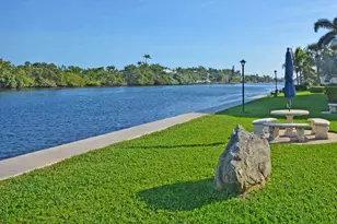 17 Colonial Club Dr, Boynton Beach, FL 33435 - Photo 42