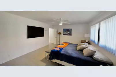 871 NE 27th Avenue, Pompano Beach, FL 33062 - Photo 14