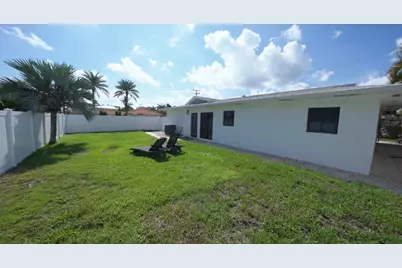 871 NE 27th Avenue, Pompano Beach, FL 33062 - Photo 22