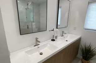 871 NE 27th Ave, Pompano Beach, FL 33062 - Photo 10