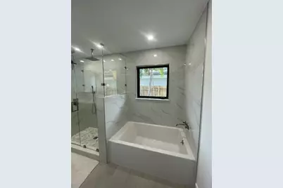 871 NE 27th Avenue, Pompano Beach, FL 33062 - Photo 12