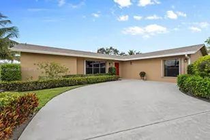 102 Chapel Ln, Tequesta, FL 33469 - Photo 1