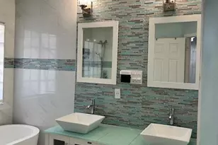 1305 Lucaya Dr, Riviera Beach, FL 33404 - Photo 32