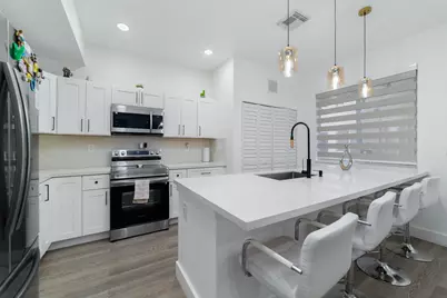 21105 NW 14th Place #4, Miami Gardens, FL 33169 - Photo 2