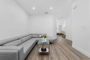 21105 NW 14th Pl, Miami Gardens, FL 33169 - Photo 14