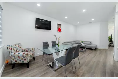 21105 NW 14th Place #4, Miami Gardens, FL 33169 - Photo 32