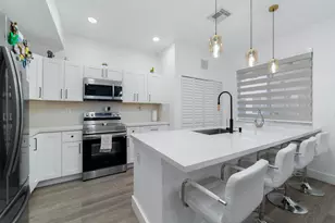 21105 NW 14th Pl, Miami Gardens, FL 33169 - Photo 1