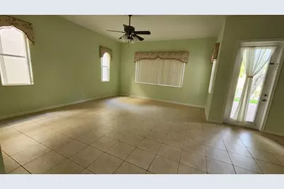 1042 Grove Park Circle, Boynton Beach, FL 33436 - Photo 18