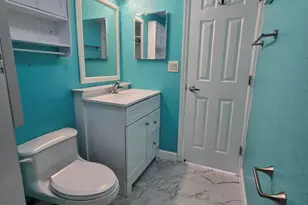 126 Sparrow Dr, Royal Palm Beach, FL 33411 - Photo 22